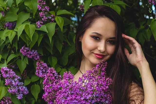 Looking for safe self-tanners? Here are 4 great options for you to consider