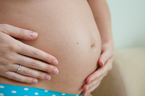 4 things pregnant women love about spray tan